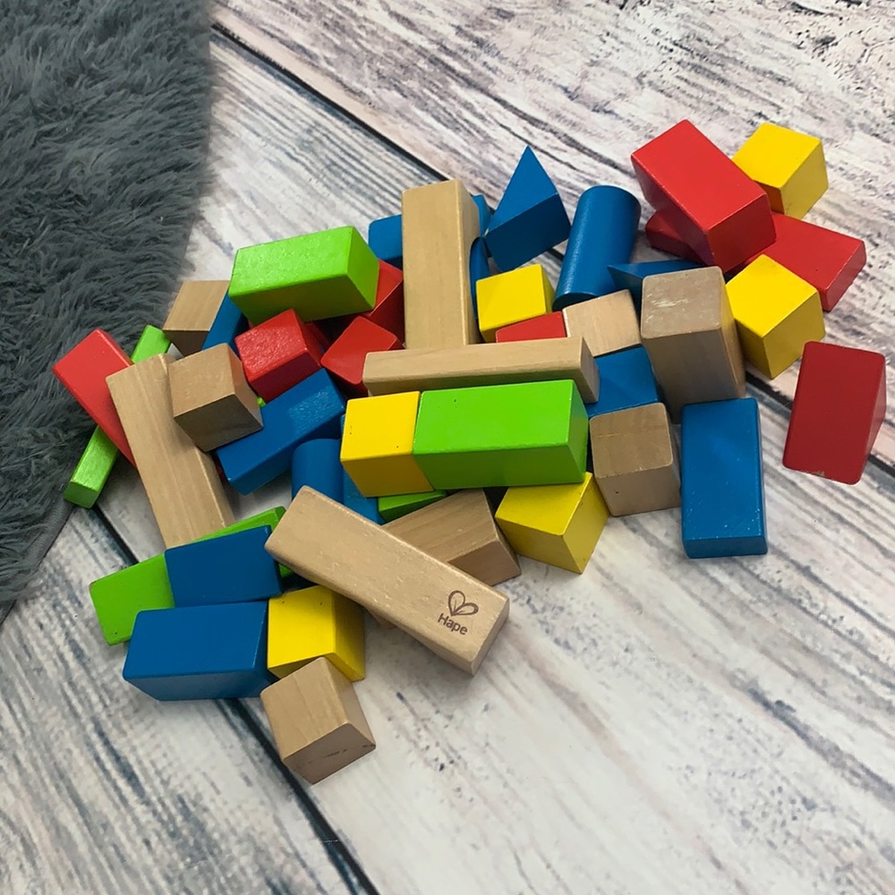 Hape Wooden Coloured and Plain Blocks 50 Pieces